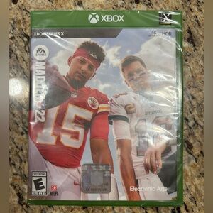 Madden NFL 22 Game for XBOX. Series X game. 4K Ultra HD